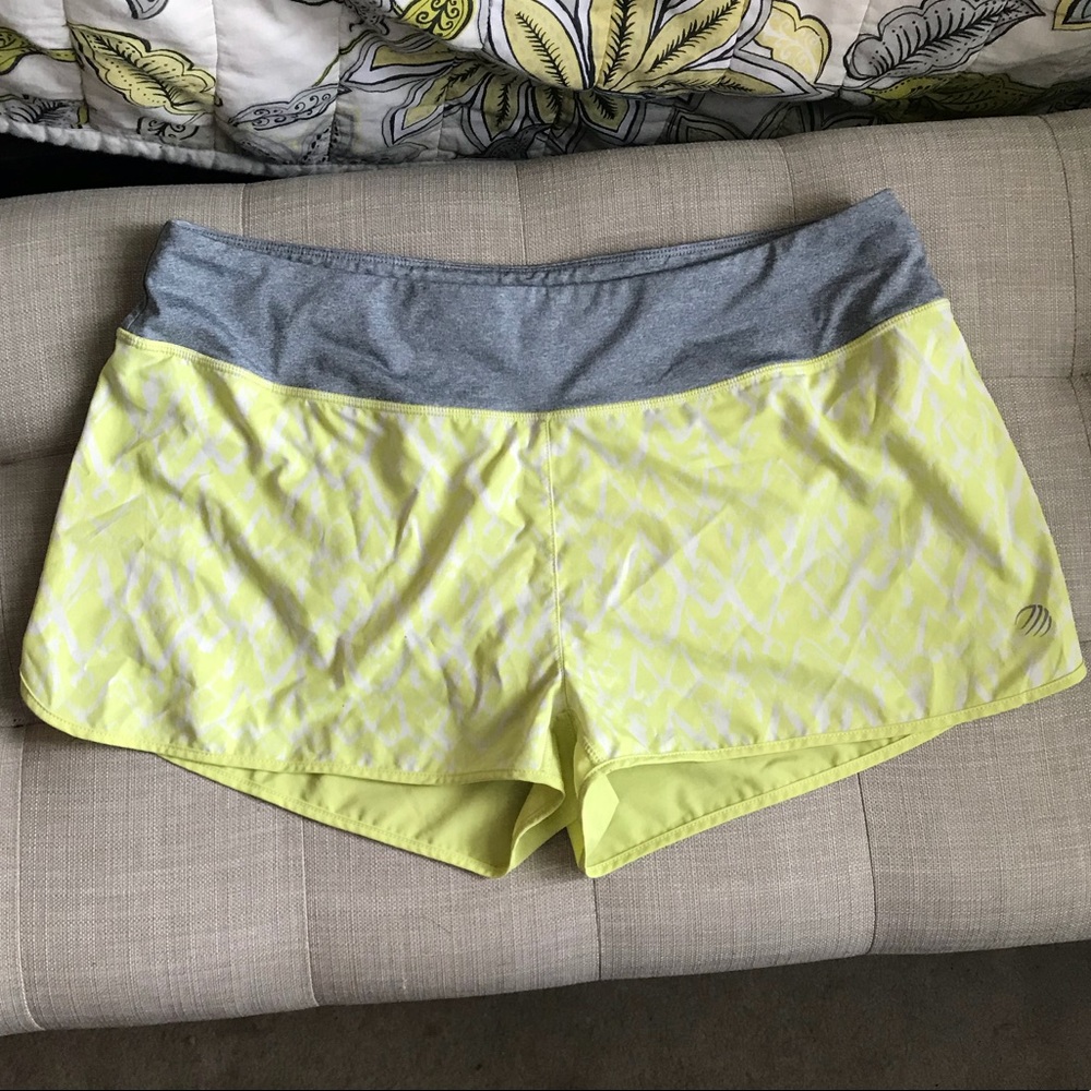 Running shorts